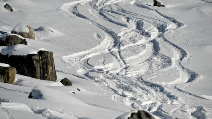 Report: Michael Schumacher was injured while helping kids