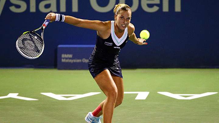 Dominika Cibulkova reaches the semifinals of the Malaysian Open