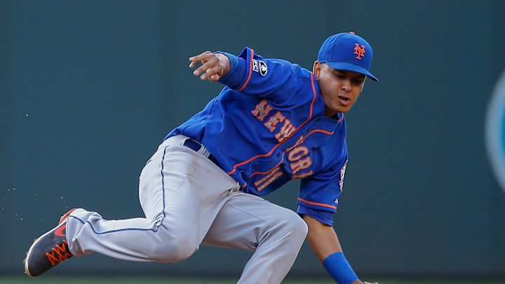New York Mets' Ruben Tejada 'OK' after being hit on hand by pitch New York Mets' Ruben Tejada 'OK' after being hit on hand by pitch