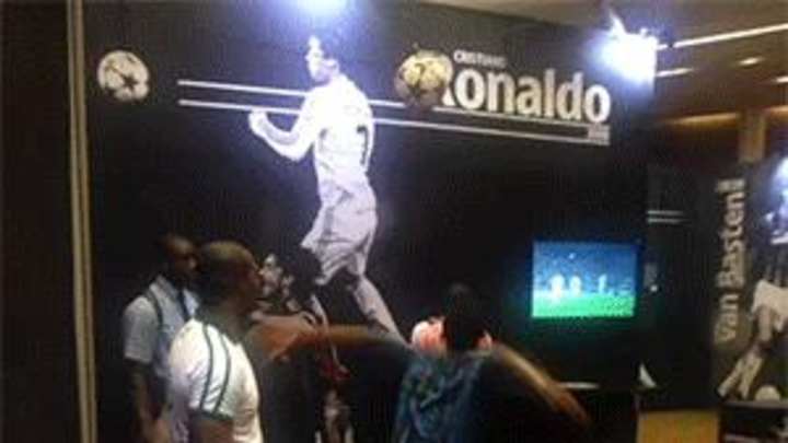 GIF: You Probably Can't Jump as High as Cristiano Ronaldo, But You Can Look Funny Trying GIF: You Probably Can't Jump as High as Cristiano Ronaldo, But You Can Look Funny Trying