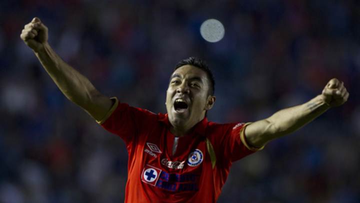 Cruz Azul's Marco Fabian adds to personal highlight reel with For The Win golazo