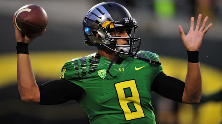 Report: Oregon will not pay Marcus Mariota's insurance premiums