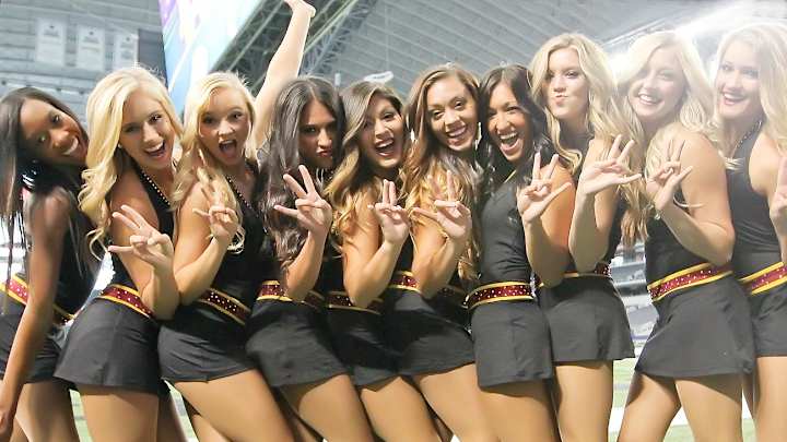 Cheerleader of the Week Cheerleader of the Week