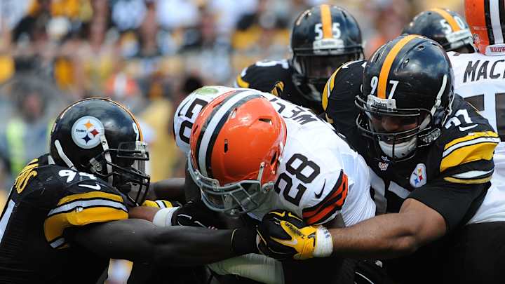 Steelers' Dick LeBeau: Defense was 'rattled' by Browns no-huddle Steelers' Dick LeBeau: Defense was 'rattled' by Browns no-huddle