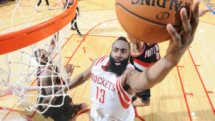 Rockets' James Harden calls reporter 'weirdo' after testy locker room exchange