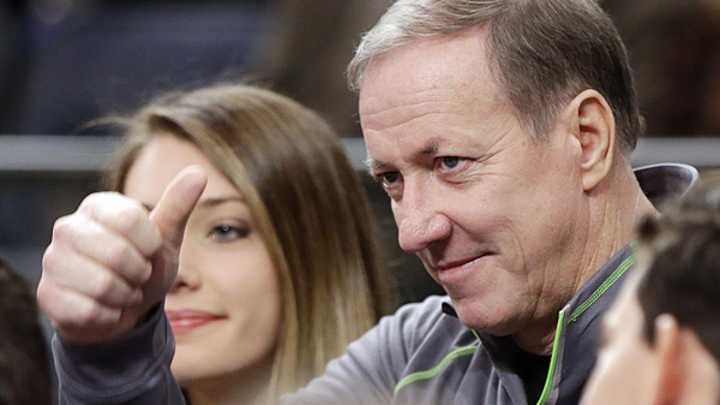 Jim Kelly completes first round of chemotherapy