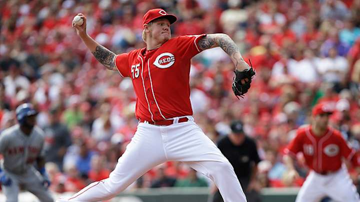 Reds' pitcher Mat Latos undergoes knee surgery Reds' pitcher Mat Latos undergoes knee surgery