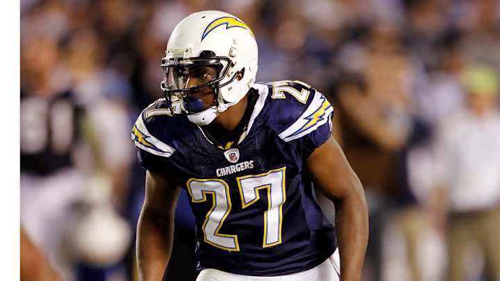 Family of Ex-Chargers DB Paul Oliver sues NFL over his suicide Family of Ex-Chargers DB Paul Oliver sues NFL over his suicide