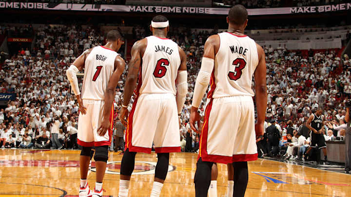 Agent shoots down report of Wade, Bosh taking big paycuts with Heat