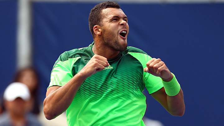 Tsonga stuns Djokovic, Anderson upsets Wawrinka at Rogers Cup