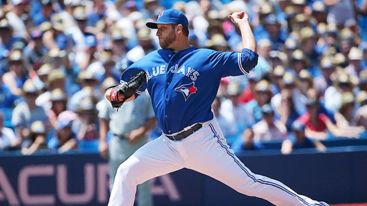 Mark Buehrle grabs MLB-best 10th win as Blue Jays down Royals