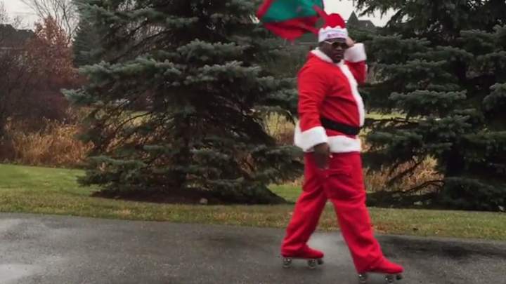 Former Bears player Spice Adams made an incredible Santa rap video Former Bears player Spice Adams made an incredible Santa rap video