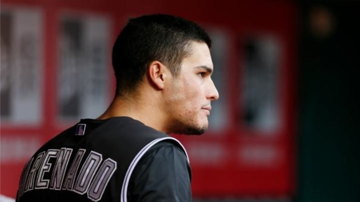 Rockies' Nolan Arenado leaves game early with fractured finger