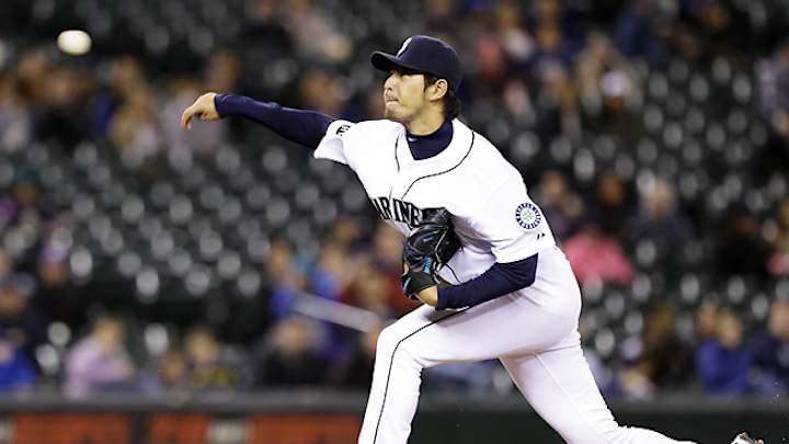 Mariners' top pitchers Iwakuma, Walker likely to miss opening day