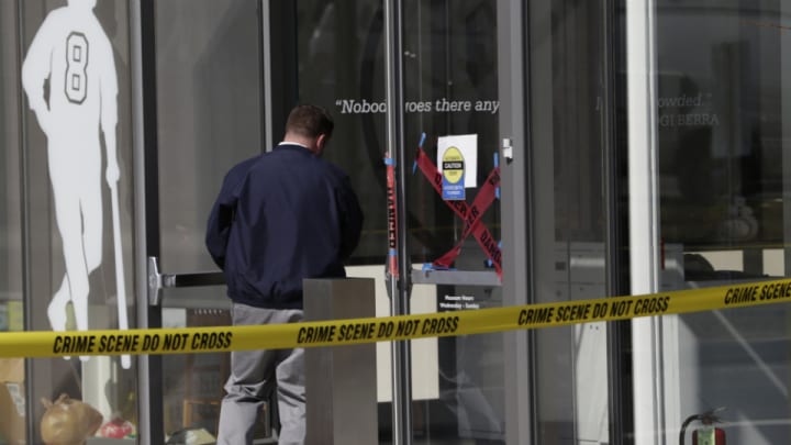 MLB, Yankees, Mets donating replicas of stolen items to Yogi Berra Museum