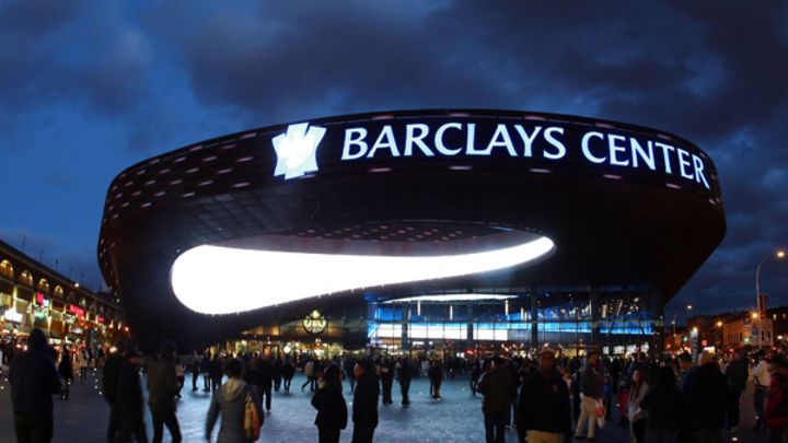 Arena wars: How does the Barclays Center stack up against Madison Square Garden?