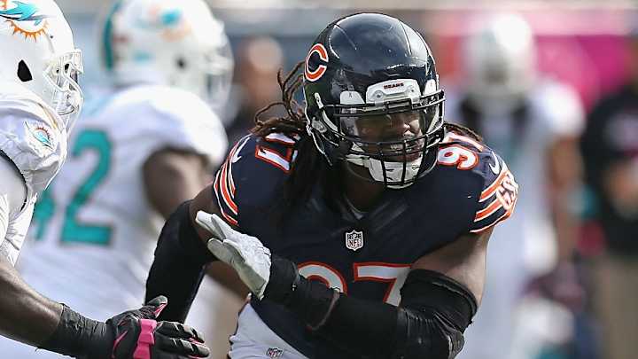 Report: Bears DE Willie Young tears Achilles in loss to Lions