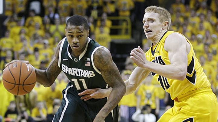 Defense, grit lead Spartans past Hawkeyes in OT, Kentucky falls, more Defense, grit lead Spartans past Hawkeyes in OT, Kentucky falls, more