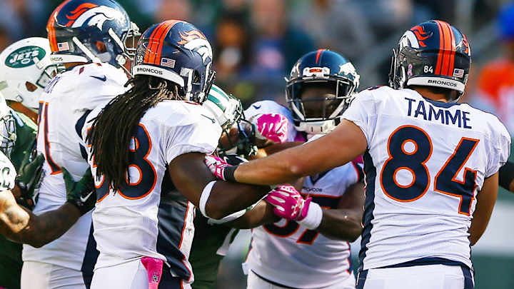Broncos rookie linebacker Lamin Barrow fined for throwing a punch