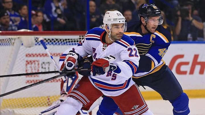 Rangers defenseman Dan Boyle out 4-6 weeks with broken hand