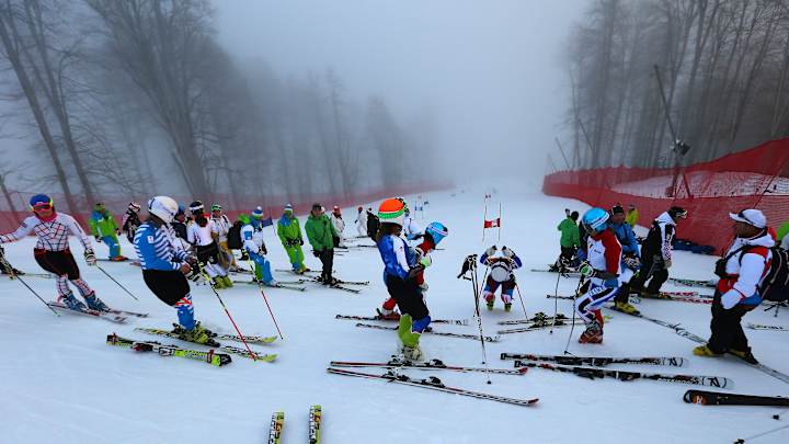 Thick fog shrouds Sochi's Alpine skiing courses