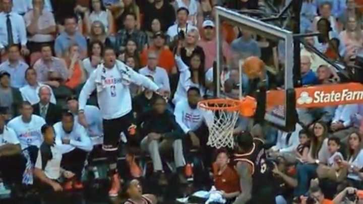 Video: Heat's LeBron James soars for one-handed alley-oop dunk vs. Pistons Video: Heat's LeBron James soars for one-handed alley-oop dunk vs. Pistons