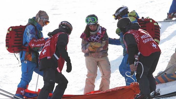 Arielle Gold injured in halfpipe training