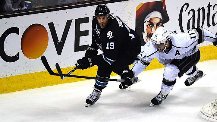 Joe Thornton skates on Sharks' fourth line, Twitter responds accordingly Joe Thornton skates on Sharks' fourth line, Twitter responds accordingly