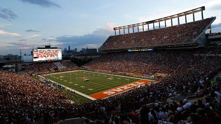 Report: Texas, BYU schedule series with USF Report: Texas, BYU schedule series with USF