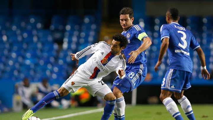 Chelsea agrees to deal for Basel, Egypt star Salah