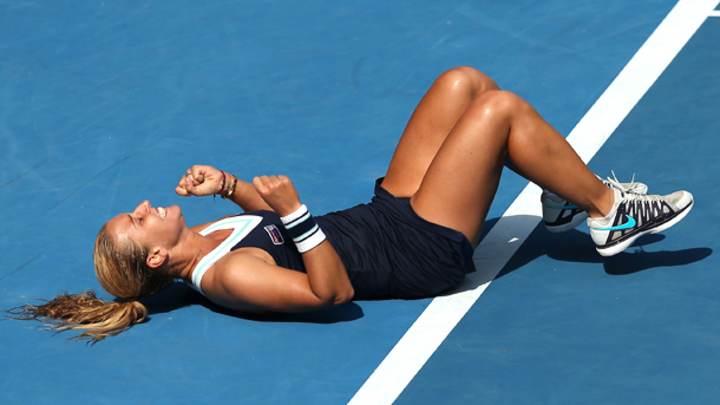 Dominika Cibulkova defeats Aga Radwanska, makes first major final