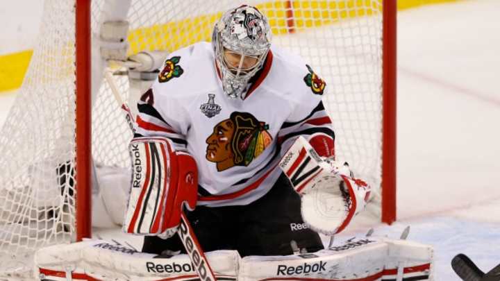 Blackhawks goalie Corey Crawford to play vs. Islanders