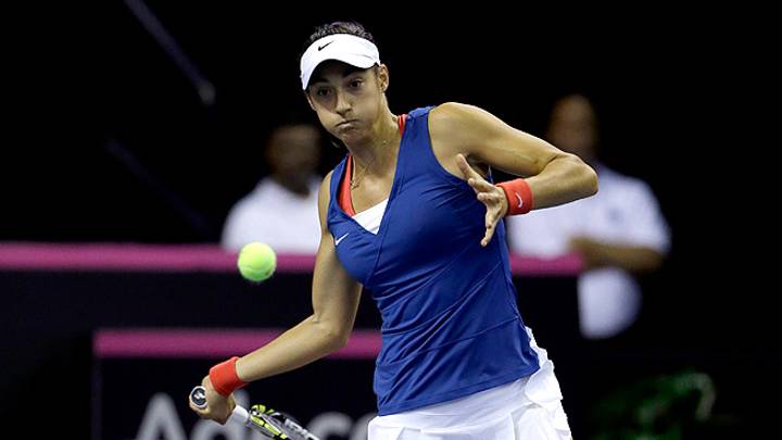 France edges U.S. 3-2 in Fed Cup World Group playoffs