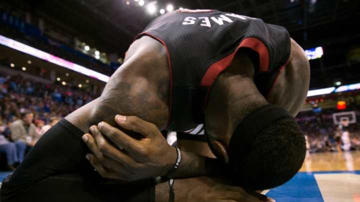 LeBron James says he is 'probable' against Bulls on Sunday