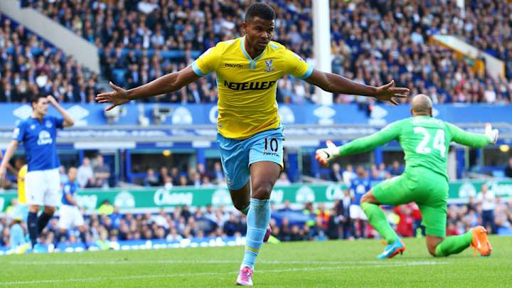 Crystal Palace hangs on for win vs. Everton at Goodison Park