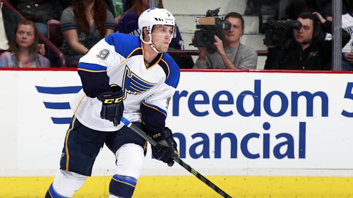 Jaden Schwartz signs two year deal for reported $4.7M with Blues