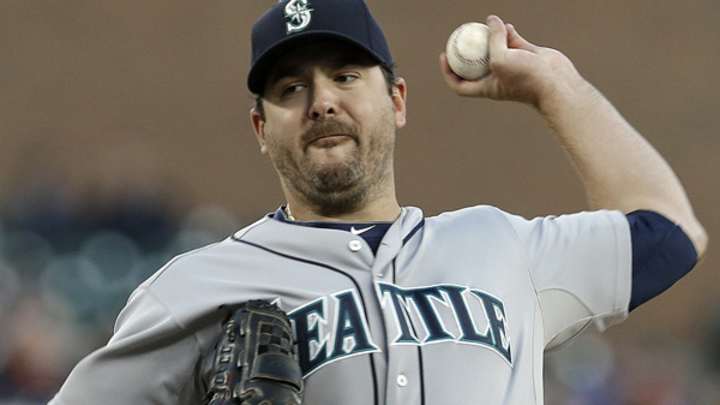 Joe Saunders signing exposes Rangers' rotation concerns Joe Saunders signing exposes Rangers' rotation concerns