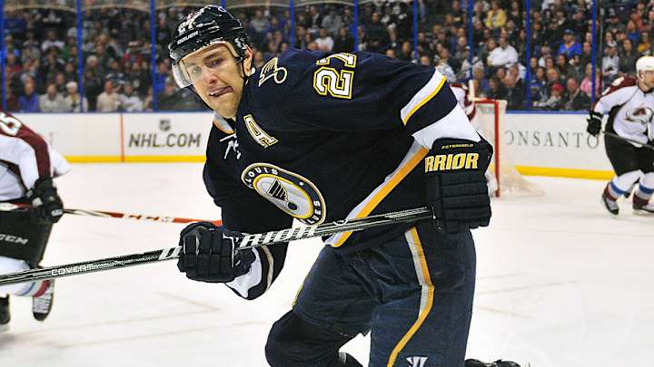 Blues' Alex Pietrangelo shaves head to support niece with cancer Blues' Alex Pietrangelo shaves head to support niece with cancer