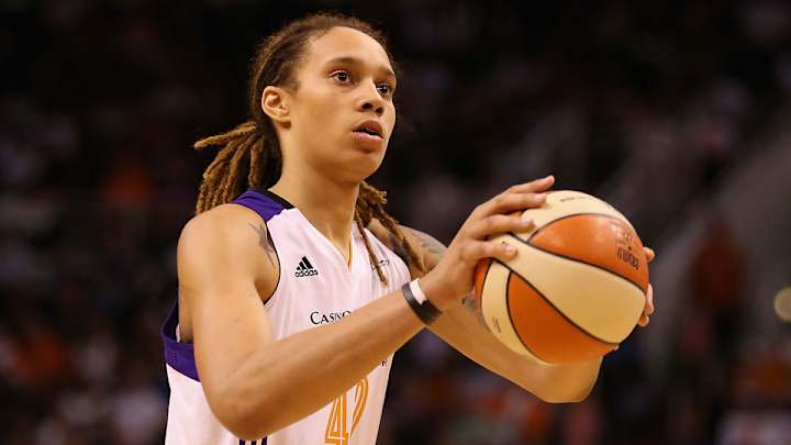 Agent: Brittney Griner cut in knife attack in China Agent: Brittney Griner cut in knife attack in China