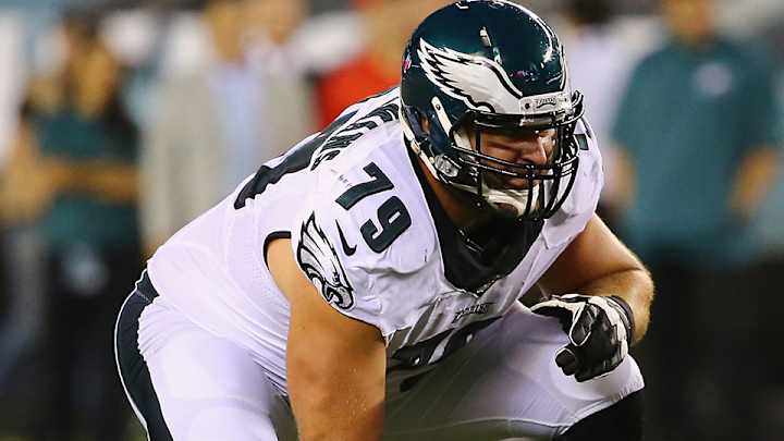 Report: Eagles G Todd Herremans has torn biceps, will try to play Report: Eagles G Todd Herremans has torn biceps, will try to play