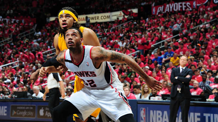 Atlanta Hawks forward Mike Scott considering playing in Russia
