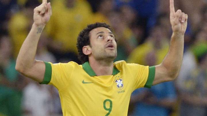 Fred, but not Ronaldinho, added to Brazil roster for S. Africa friendly