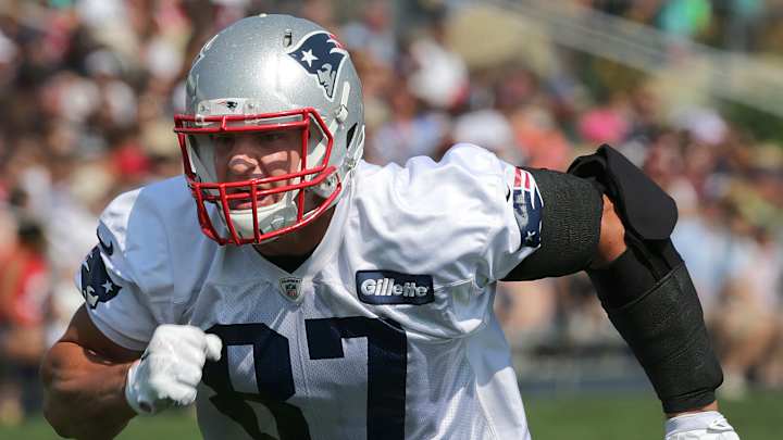 Report: Patriots tight end Rob Gronkowski expected to play Sunday
