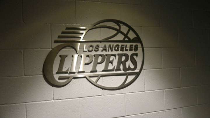 Clippers players remove warmups in protest of alleged racial comments from Donald Sterling