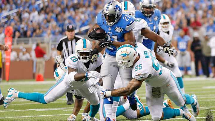 Jim Caldwell says Lions might sit Reggie Bush vs. Cardinals