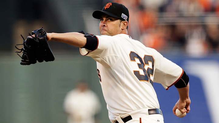 Three Strikes: Well-traveled Vogelsong a surprising October star