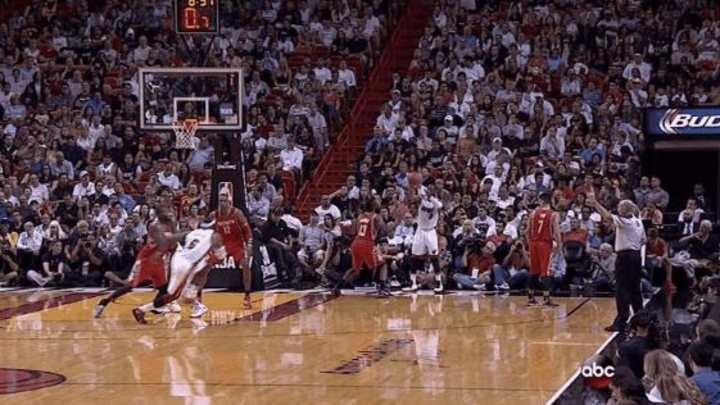 Video: LeBron James hits catch-and-shoot jumper off one leg to beat shot clock