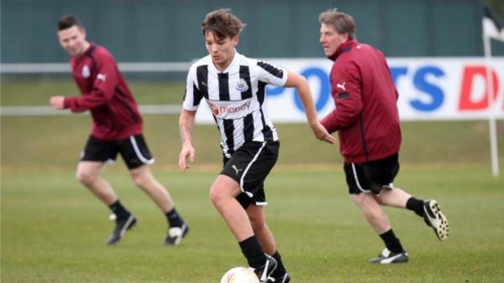 One Direction's Louis Tomlinson to Play with Developmental Soccer Team