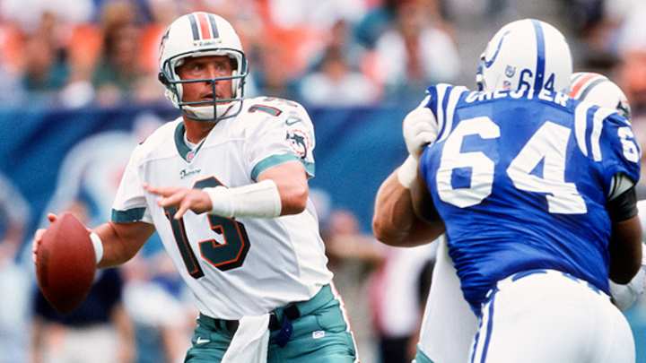 Dolphins plan to discuss possible front office position with Dan Marino