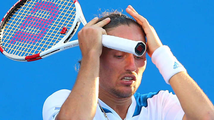 Sixth-seeded Alexandr Dolgopolov ousted from first round in Chile